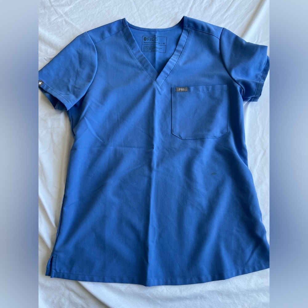 FIGS Catarina top XS ceil blue